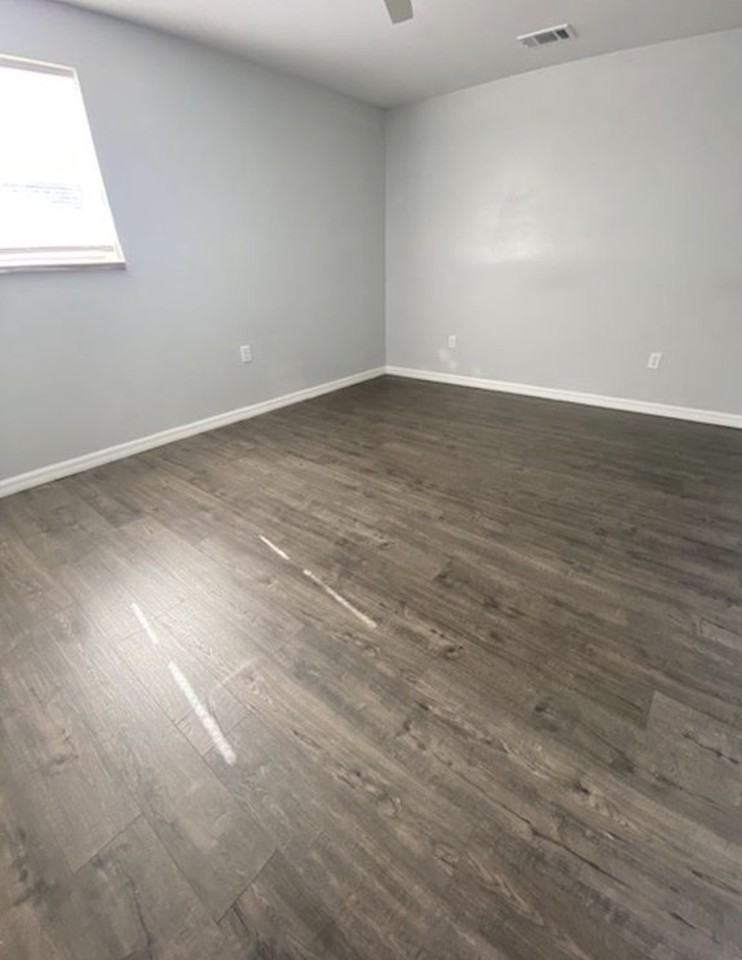 35 W 11th St #NA - Photo 5 of 10