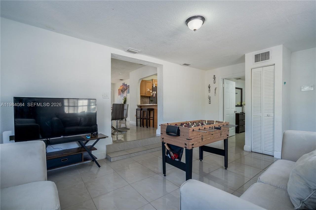 690 E 10th Ave #NA - Photo 7 of 20