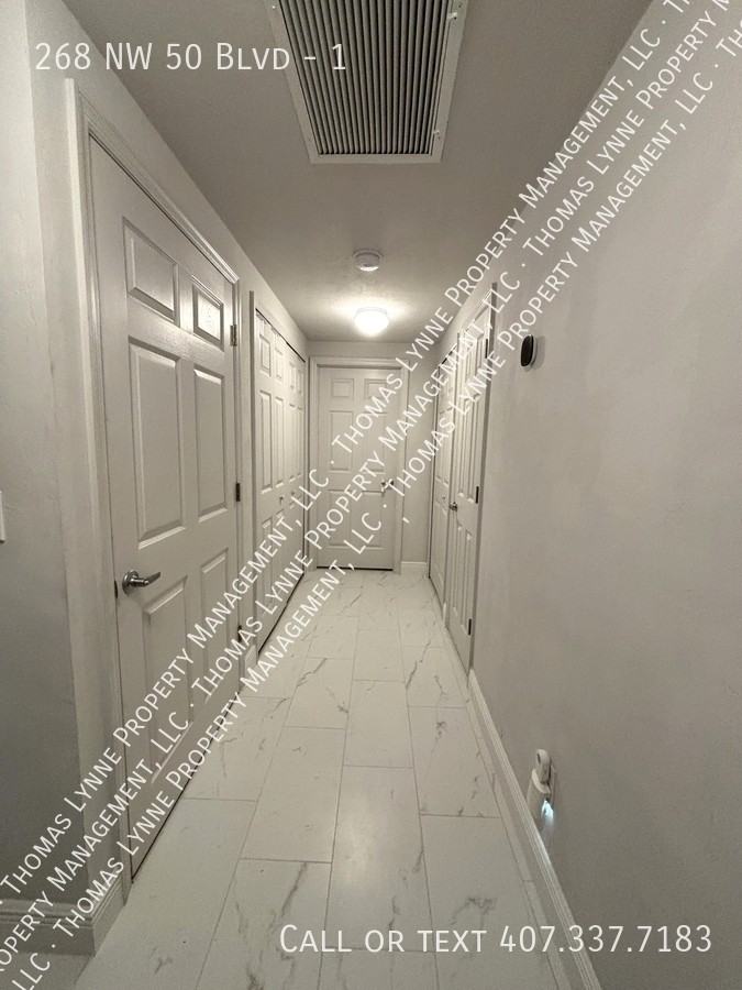 268 Nw 50th Blvd #1 - Photo 3 of 11