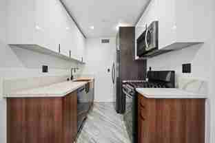 230 S Carondelet St #1 - Photo 1 of 1