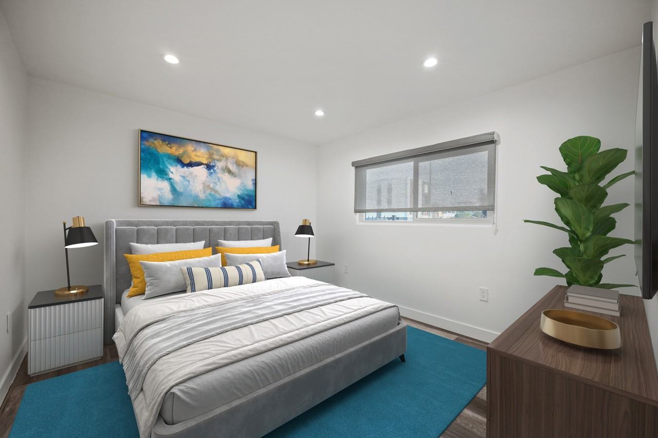 1352 W 36th St #1 - Photo 7 of 20