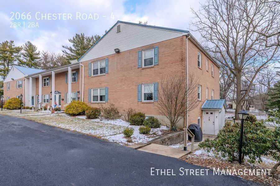 2066 Chester Rd #4 - Photo 6 of 18
