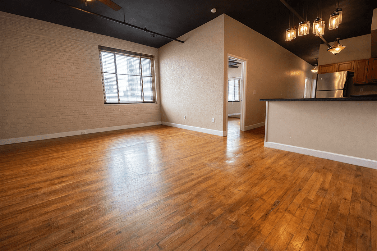 159 W Pearl St #402 - Photo 2 of 16