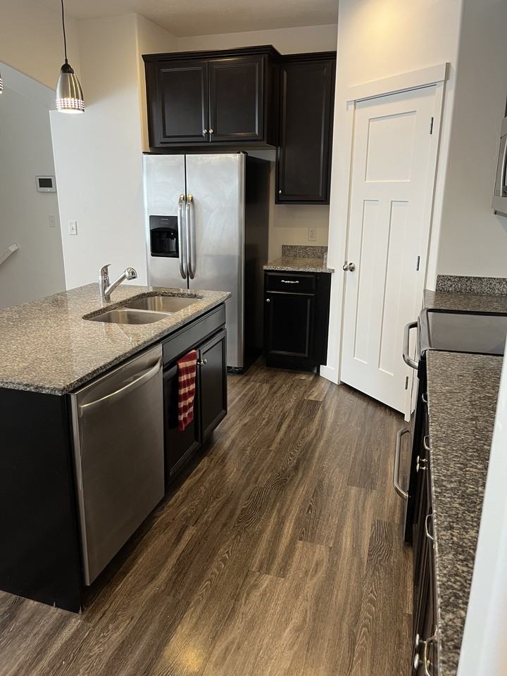 692 E 380 N #692 - Photo 2 of 14