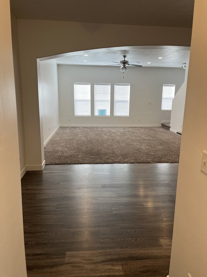 692 E 380 N #692 - Photo 6 of 14