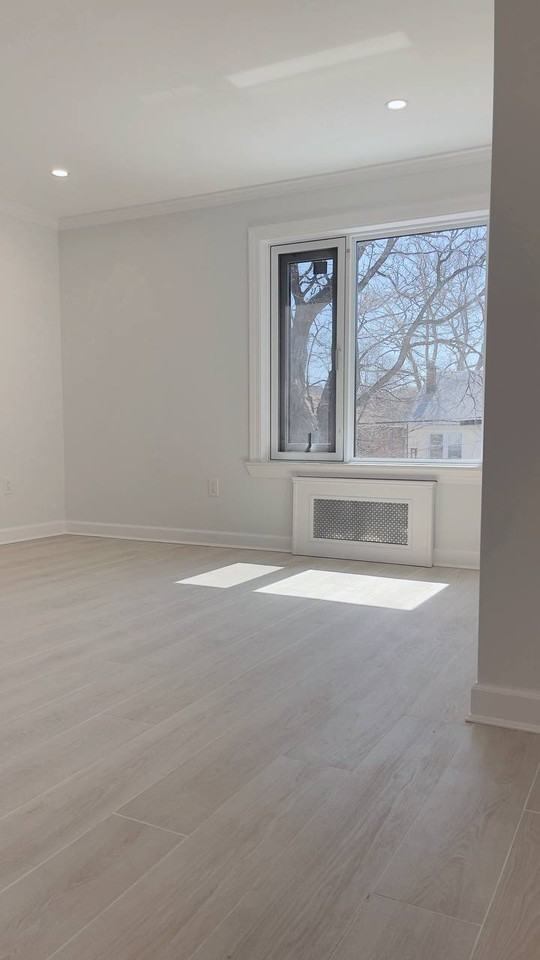 16430 77th Rd #2 - Photo 3 of 13