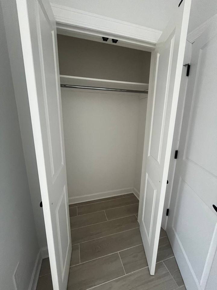 16430 77th Rd #1 - Photo 7 of 14