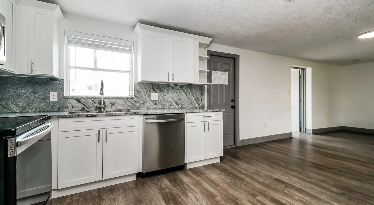 4750 Panorama Ave #NA - Photo 5 of 13