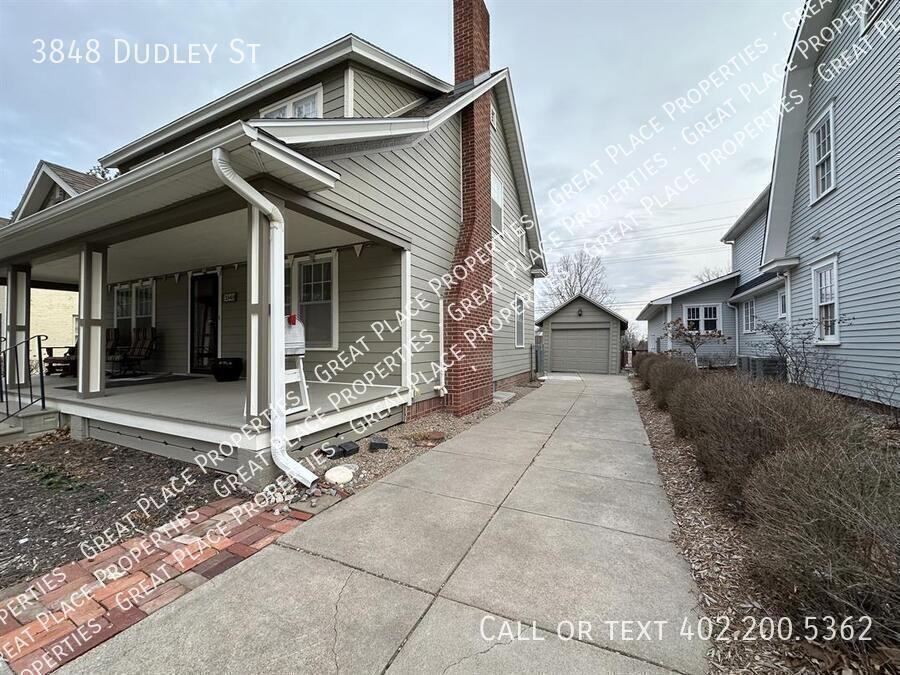 3848 Dudley St - Photo 6 of 24