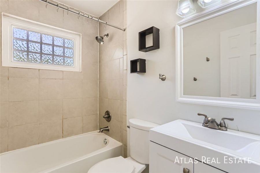 317 Remington St #7 - Photo 5 of 12