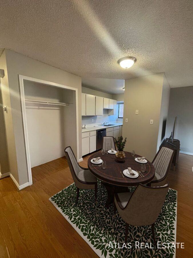 1075 Holli Springs Ln #C - Photo 4 of 8