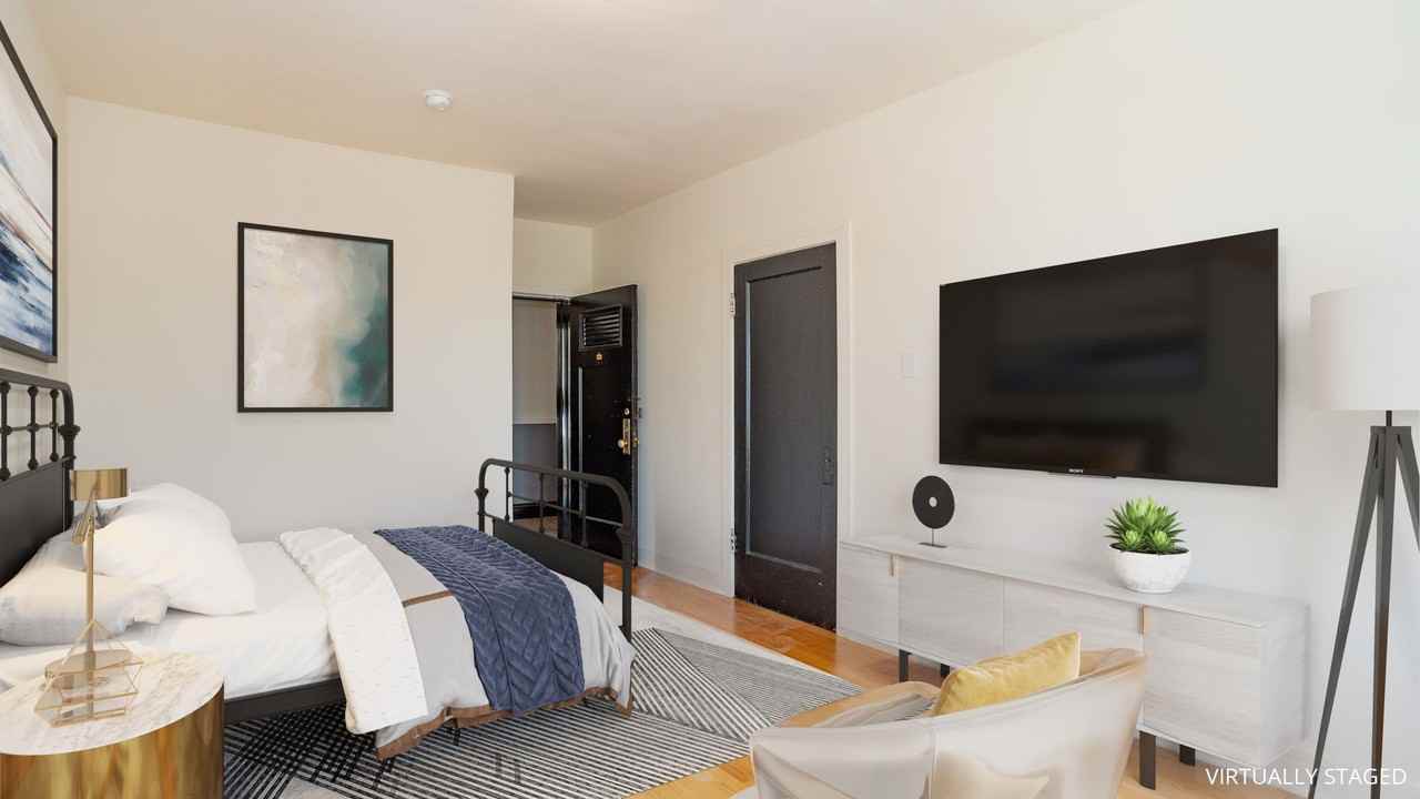4325 N. Dayton St - Photo 4 of 7