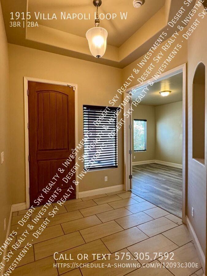 1915 Villa Napoli Loop W - Photo 3 of 36