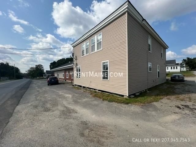 1817 Hammond St #2 - Photo 7 of 9