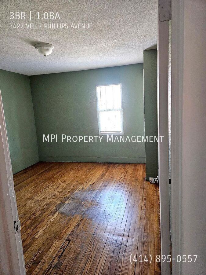 3422 N Vel R Phillips Ave - Photo 6 of 18