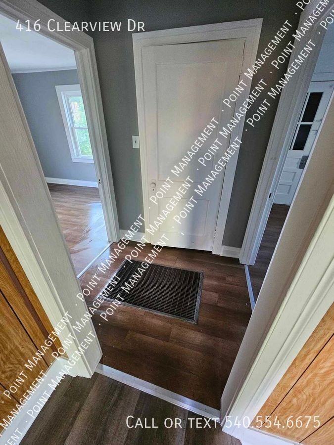 416 Clearview Dr - Photo 3 of 7