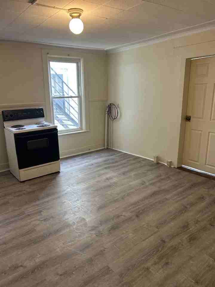 73 Marlboro St #1 - Photo 7 of 7