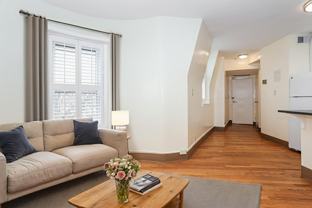 105 9th St Se #301 - Photo 1 of 1