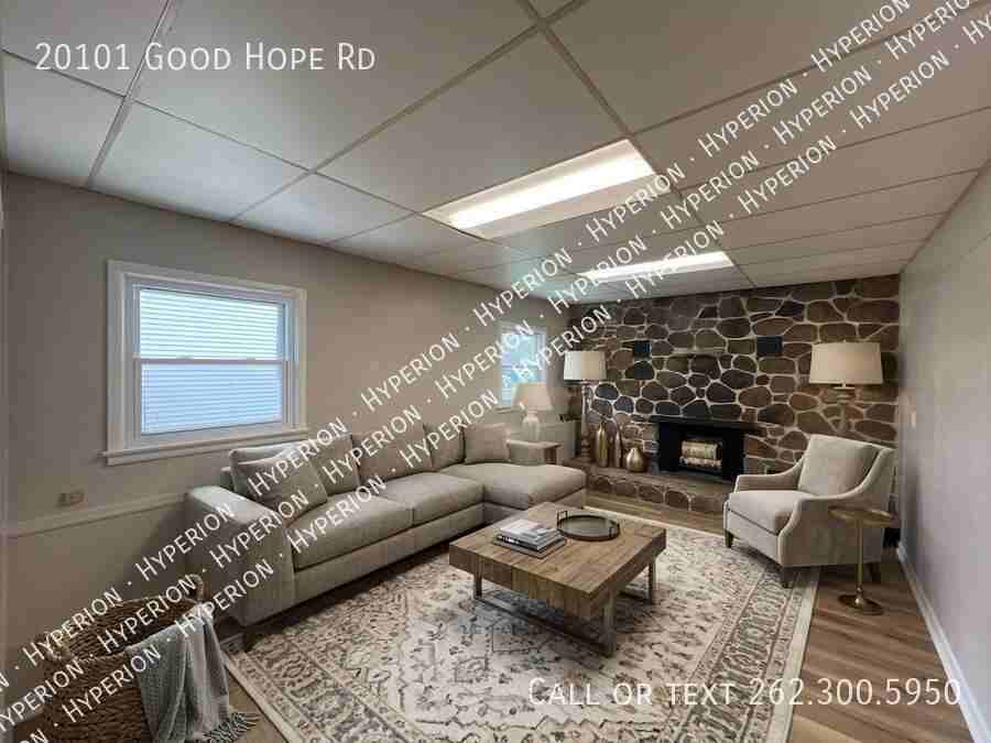 20101 W Good Hope Rd - Photo 5 of 17