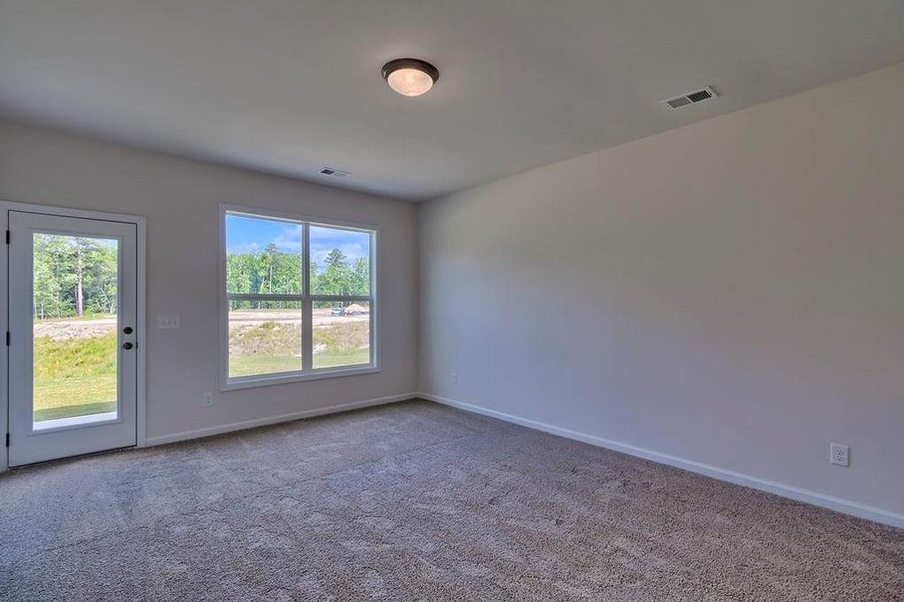 860 Delta Ln #860 - Photo 4 of 7