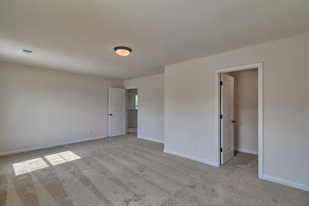 860 Delta Ln #860 - Photo 5 of 7