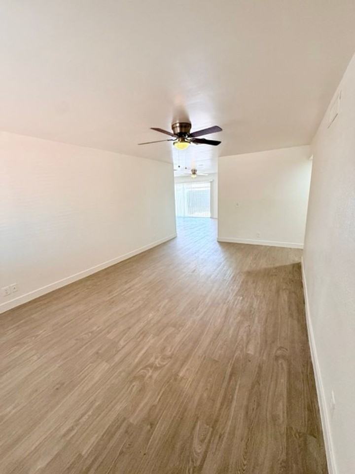 1044 E Harmony Ave - Photo 3 of 26