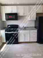 featured image of 117 S 6th St #2R