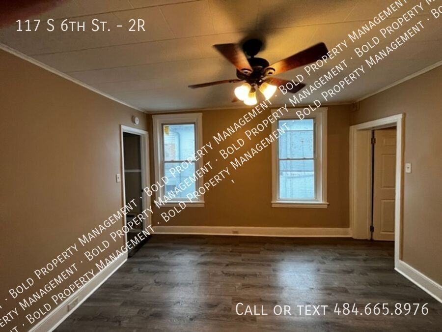 117 S 6th St #2R - Photo 6 of 11