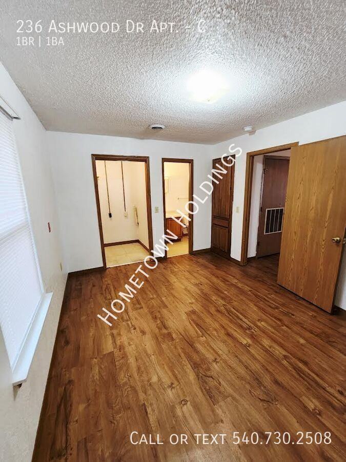 236 Ashwood Dr #C - Photo 6 of 16