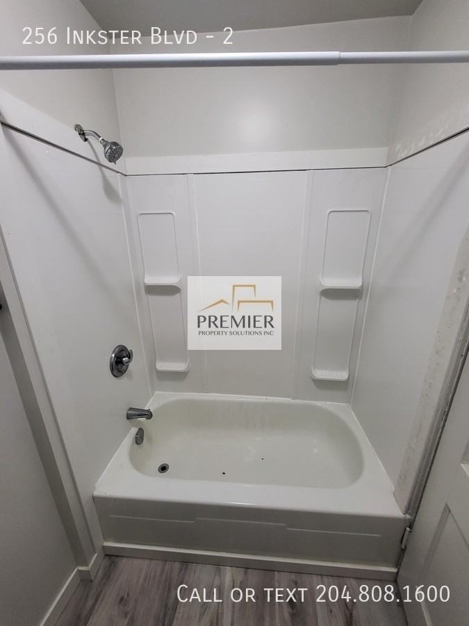 256 Inkster Blvd #2 - Photo 5 of 10