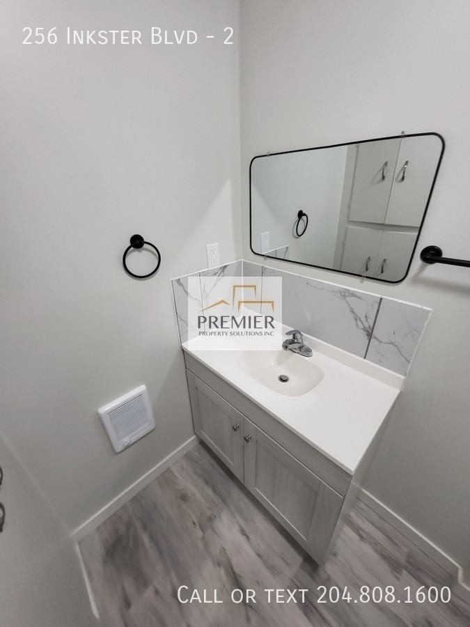 256 Inkster Blvd #2 - Photo 6 of 10