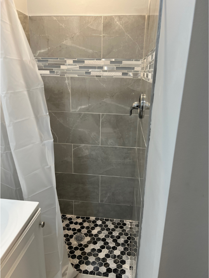 2430 Potterfield Rd - Photo 2 of 26