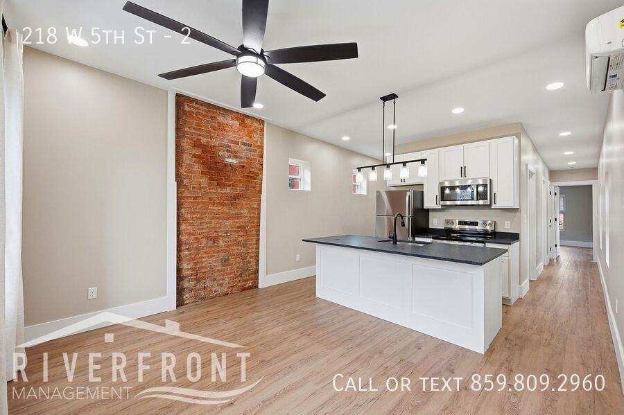 218 W 5th St #2 - Photo 4 of 27