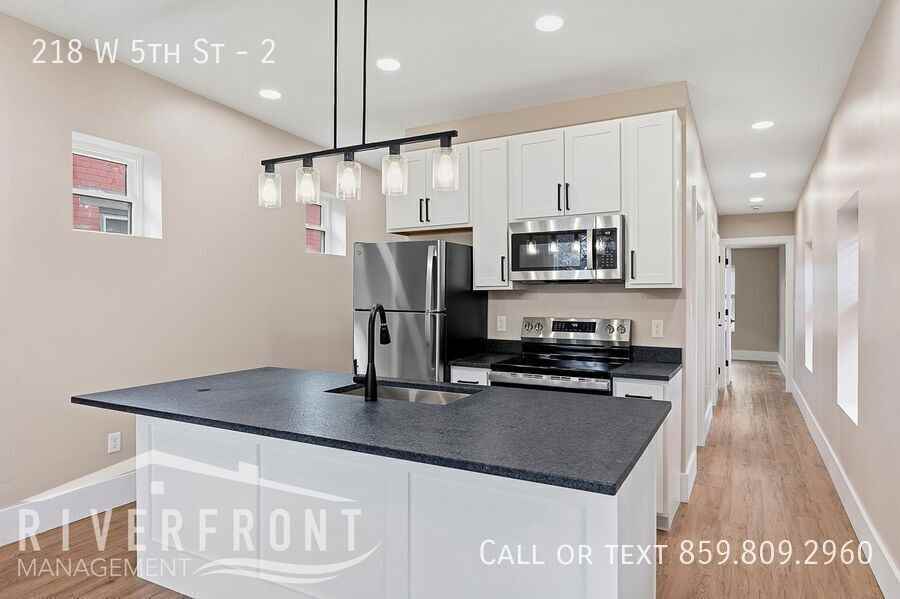 218 W 5th St #2 - Photo 7 of 27