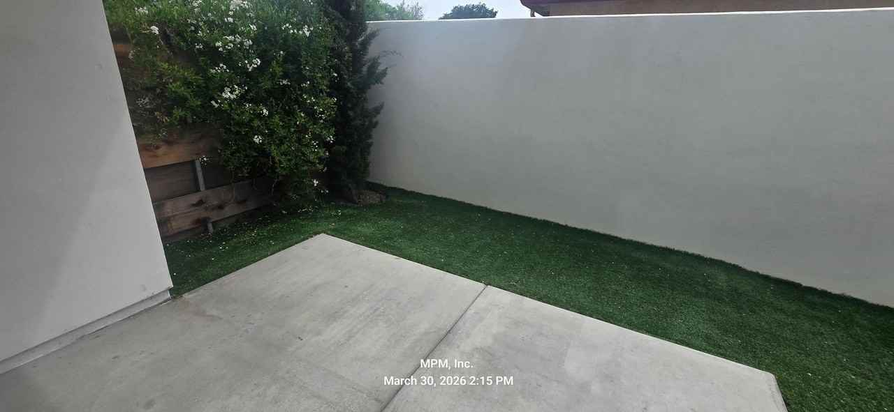 2225 Park St #101 - Photo 7 of 22