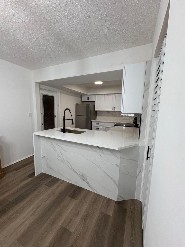 1150 E Sample Rd #1150-312 - Photo 7 of 11