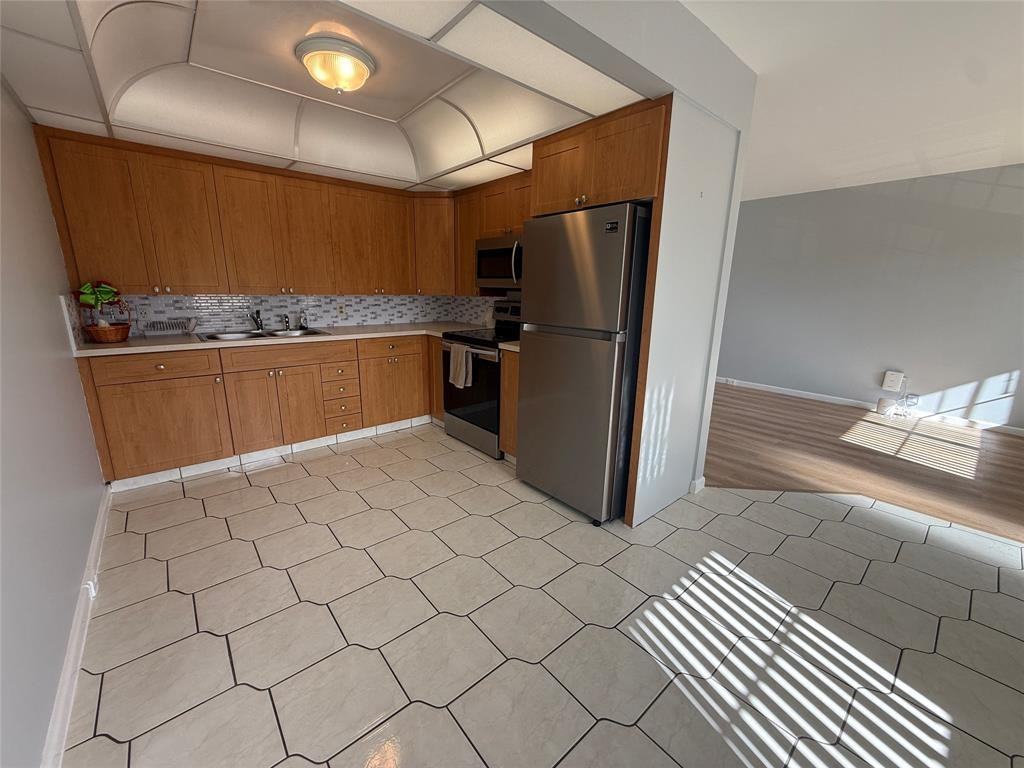 2017 Newcastle A #2017-2017 - Photo 2 of 50