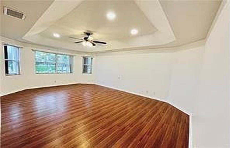 11041 Harbour Springs Cir #11041 - Photo 6 of 15