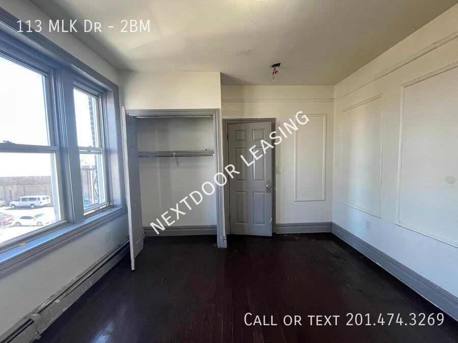 113 Martin Luther King Jr Dr #2BM - Photo 4 of 7