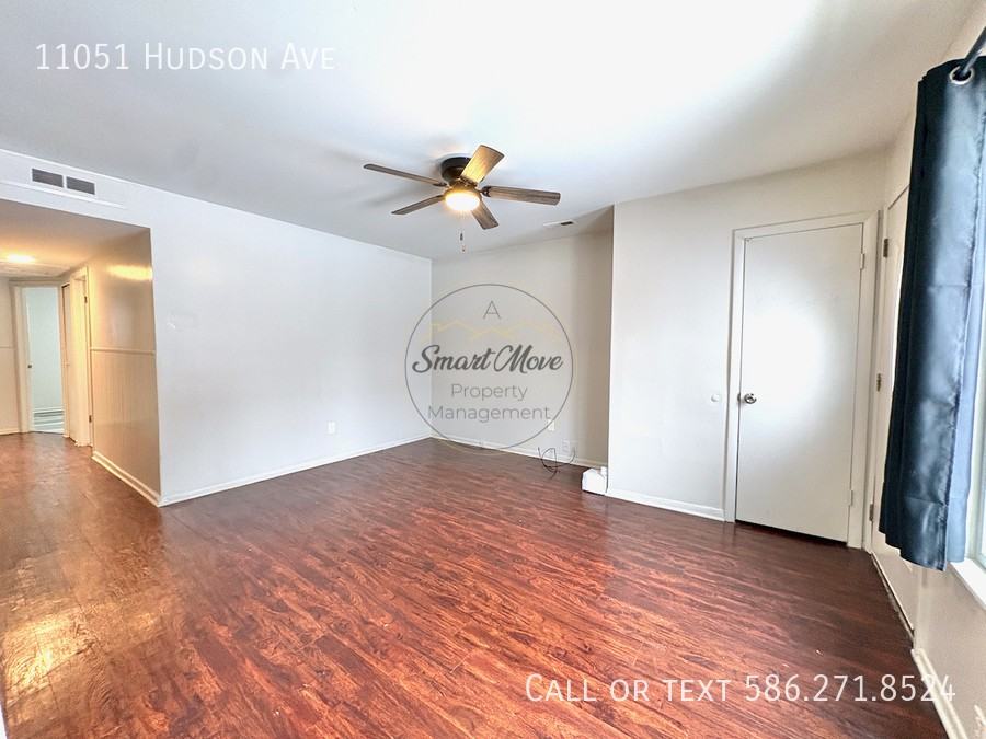 11051 Hudson Ave - Photo 3 of 17