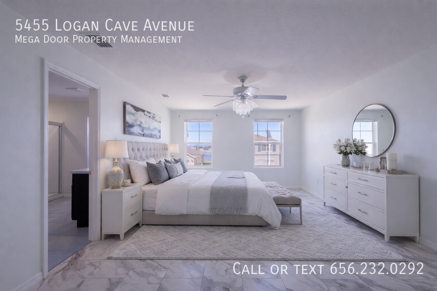 5455 Logan Cave Ave - Photo 4 of 43