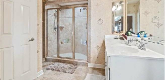 15164 Lancashire Dr #15164 - Photo 2 of 5