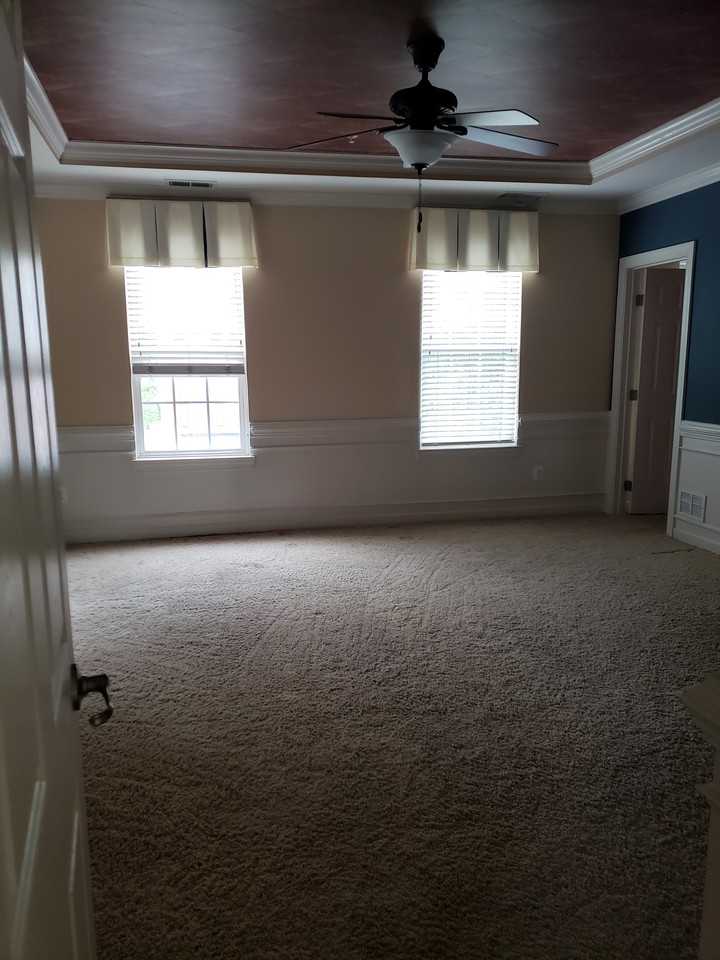 15164 Lancashire Dr #15164 - Photo 3 of 5