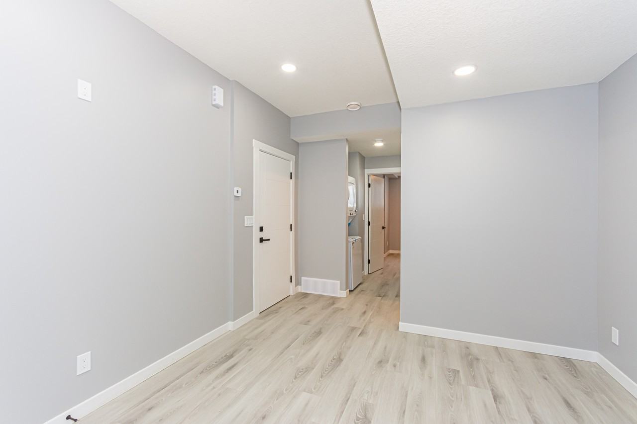 11547 St Albert Trail Nw - Photo 3 of 50