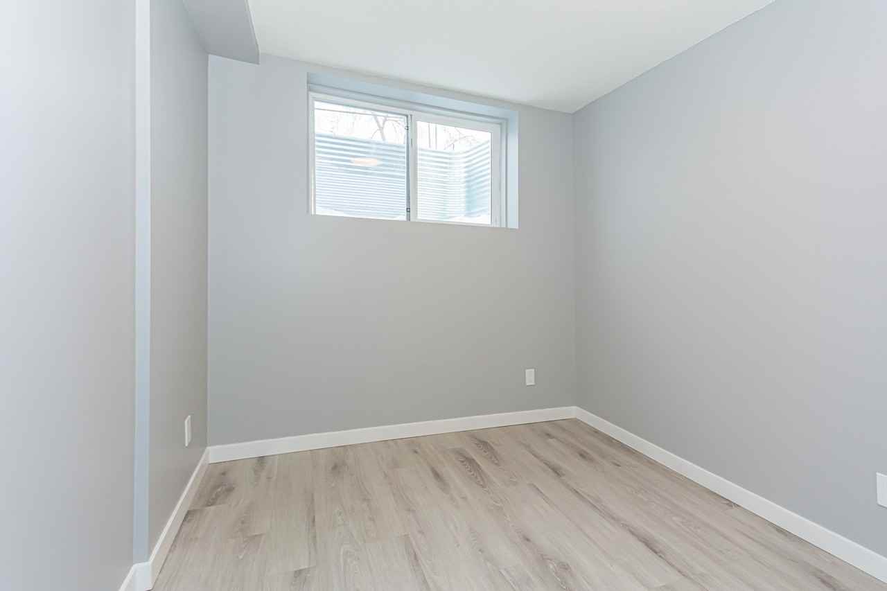 11547 St Albert Trail Nw - Photo 4 of 50