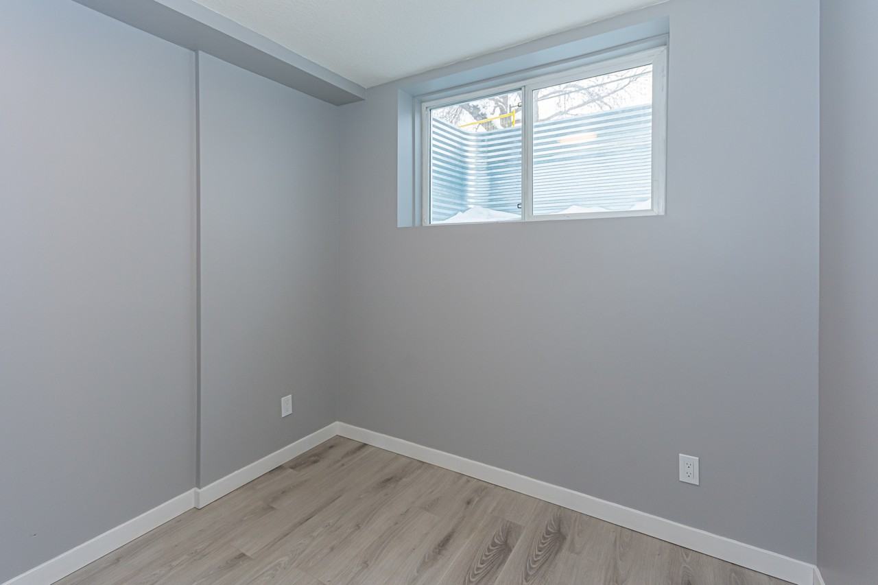 11547 St Albert Trail Nw - Photo 5 of 50