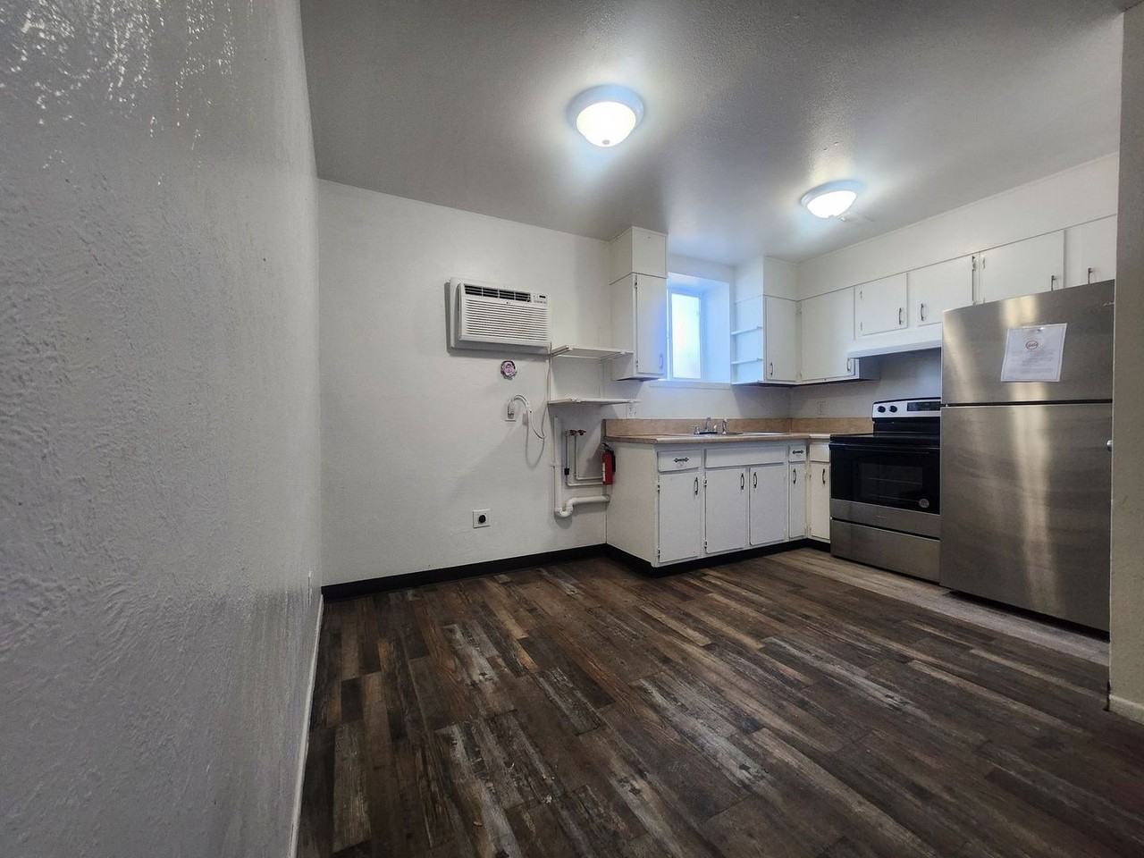 3501 Baltimore Ave #4 - Photo 4 of 22