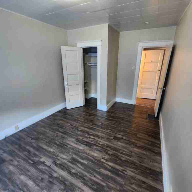 334 E Empire St #334EEMPIRE - Photo 2 of 6