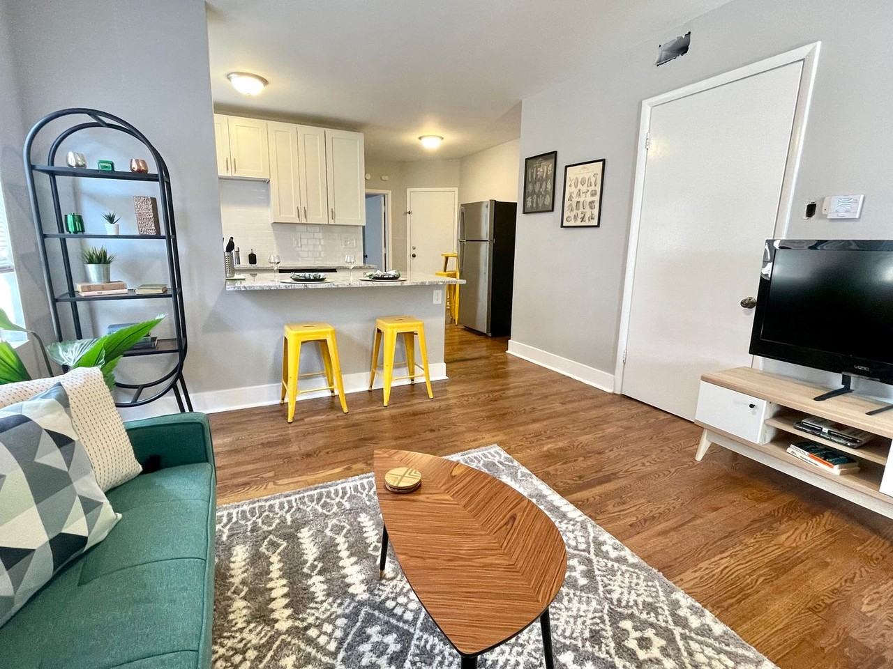 2117 Maury Ave 2nd Fl - Photo 2 of 13