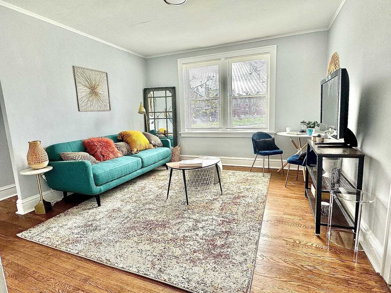 4928 Lindenwood Ave #1N - Photo 2 of 50